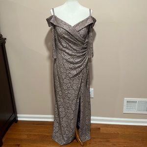 Oleg Cassini formal gown